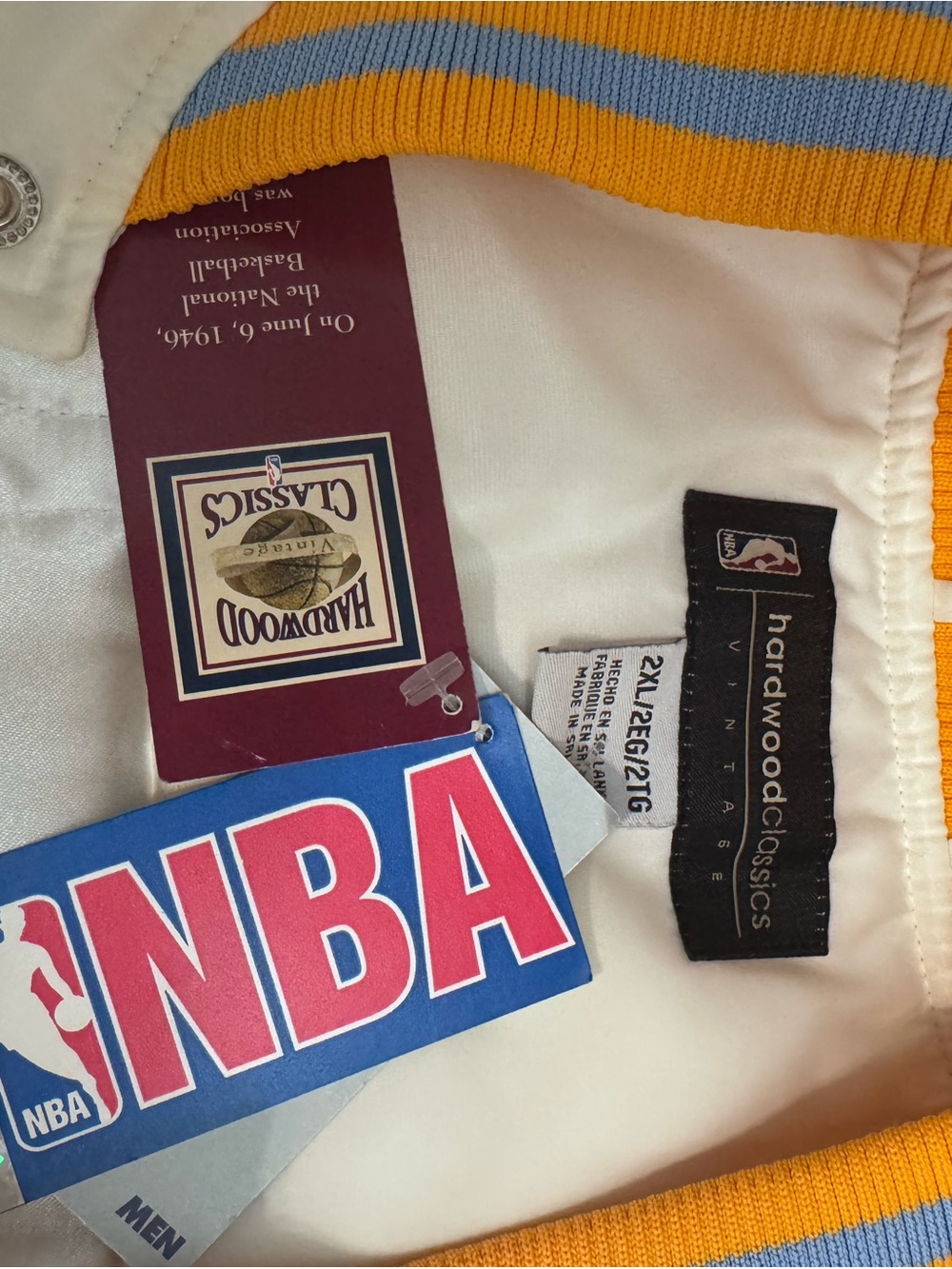 Lakers Jacket - Picture 7 of 8